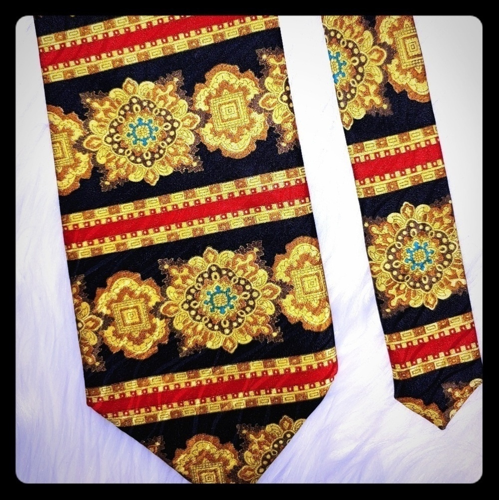 Vintage Pierre Pacha Tie Silk Italy 60+